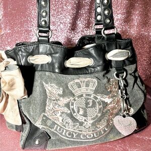 Original vintage juicy couture, gray, and pink daydreamer bag